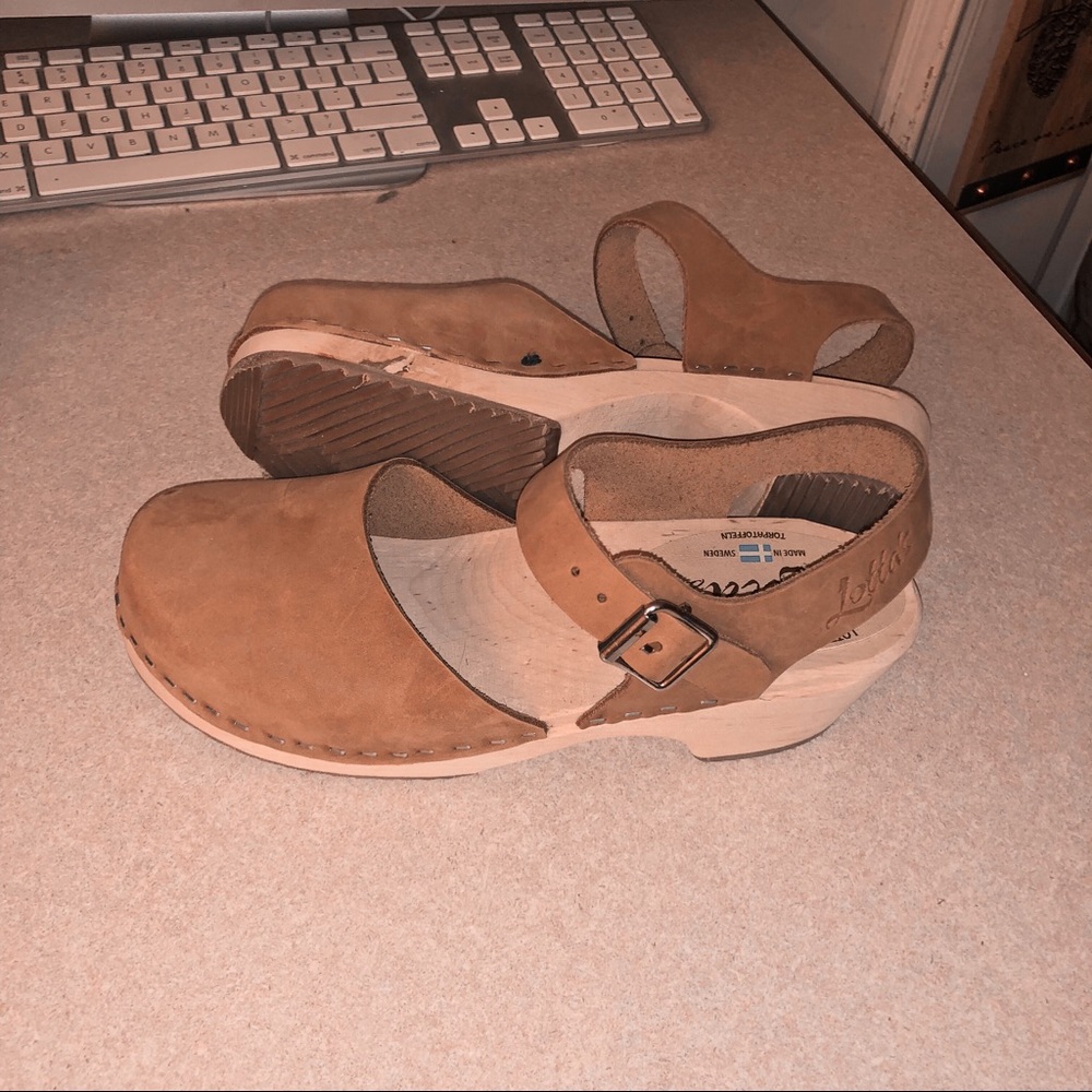 NWOT Swedish Leather Clogs